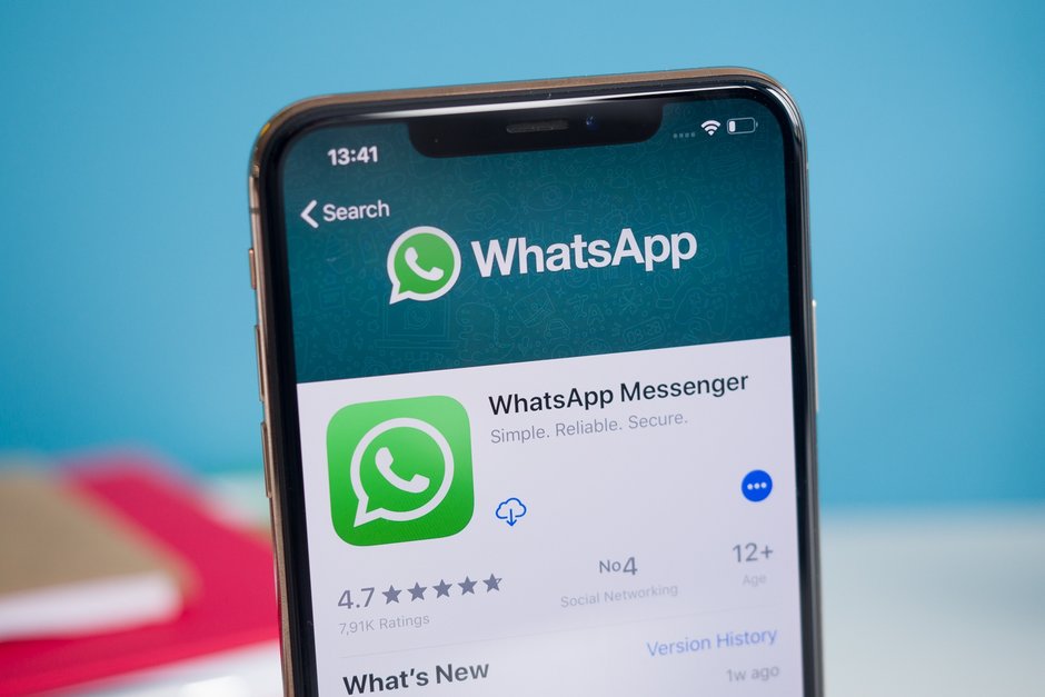 WhatsApp با گذشتن از فیس بوک ، محبوب ترین برنامه تلفن همراه جهان شد