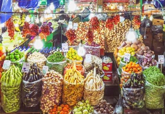 قیمت اقلام خوراکی در شب عید