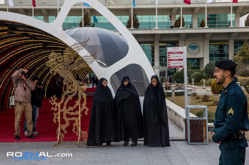اولتیماتوم پلیس درباره حجاب به سلبریتی‌ها